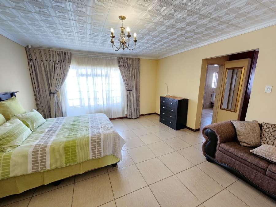 4 Bedroom Property for Sale in Flora Park Northern Cape